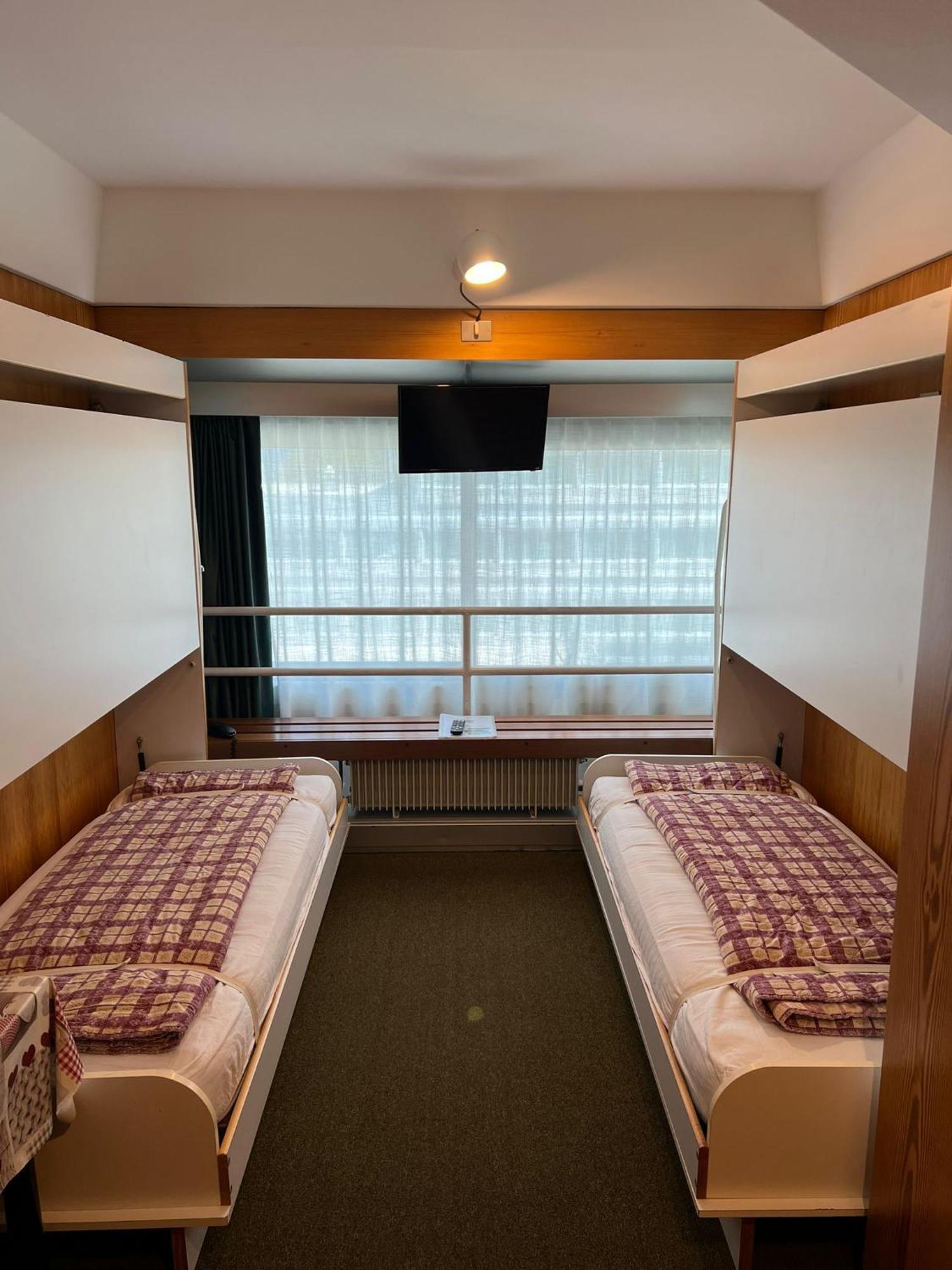 马里尔伊瓦Residenza Albare公寓式酒店 外观 照片